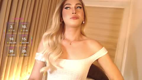 Best Of Both Worlds online show from 02.11.25