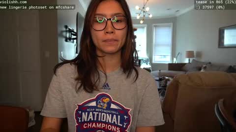 Snapshot of violishh chatting on 02.20.25 follow me on twitter violishh and ig violishh  online show from 02.20.25