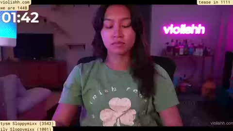 Snapshot of violishh chatting on 09.10.25 follow me on twitter violishh and ig violishh  online show from 09.10.25