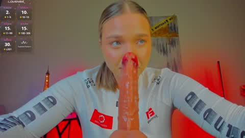 Violla online show from 12.16.24