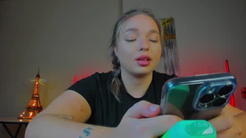 Violla online show from 02.06.25