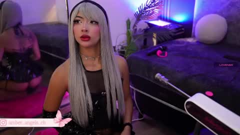 viollettebylyly online show from 08.03.26