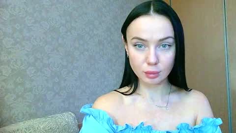 Snapshot of viora12 chatting on 02.22.25 viora12 online show from 02.22.25