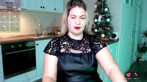 Snapshot of vip_juicy chatting on 12.30.24 VelvettTime online show from 12.30.24