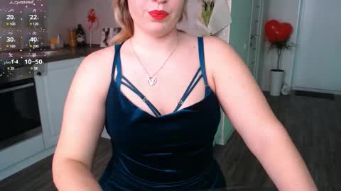 Snapshot of vip_juicy chatting on 02.19.25 VelvettTime online show from 02.19.25