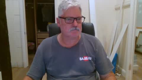 Snapshot of viper654321 chatting on 01.14.26 viper654321 online show from 01.14.26