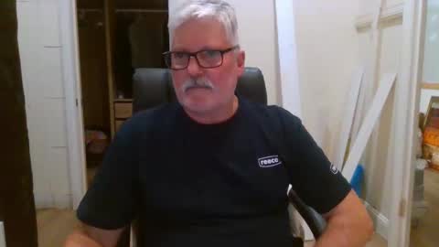 Snapshot of viper654321 chatting on 01.16.26 viper654321 online show from 01.16.26