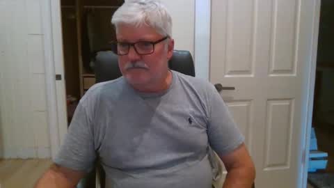 Snapshot of viper654321 chatting on 02.22.26 viper654321 online show from 02.22.26