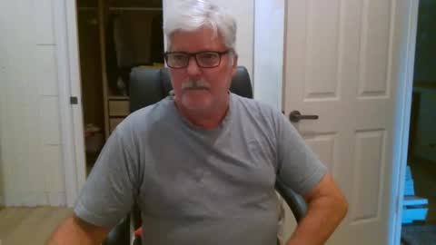 Snapshot of viper654321 chatting on 03.11.26 viper654321 online show from 03.11.26