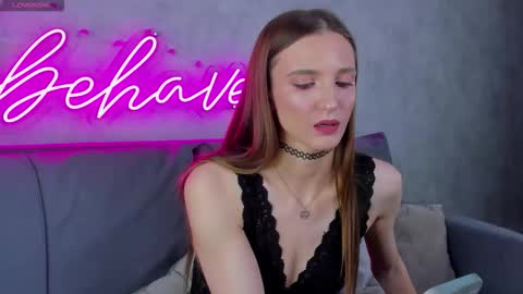 Snapshot of virdjinia_green chatting on 09.17.25 Virdjinia online show from 09.17.25