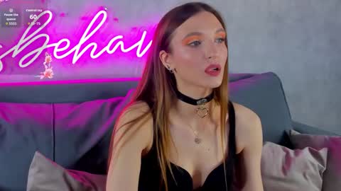 Snapshot of virdjinia_green chatting on 10.28.25 Virdjinia online show from 10.28.25