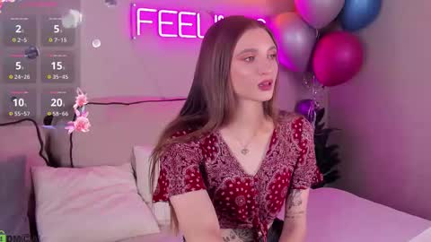 Snapshot of virdjinia_green chatting on 11.14.25 Virdjinia online show from 11.14.25