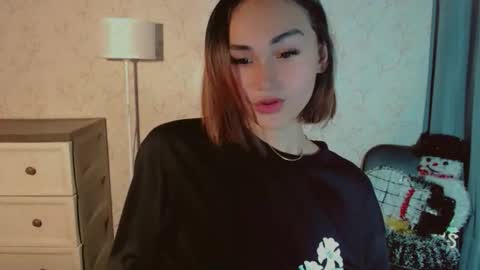 Pearl online show from 12.16.25