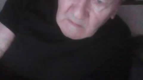 Snapshot of virgomandel chatting on 11.26.25 virgomandel online show from 11.26.25