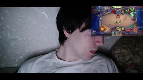 Snapshot of vitiligoboyy chatting on 11.26.25 vitiligoboyy online show from 11.26.25