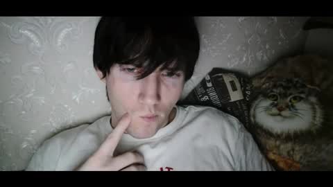 Snapshot of vitiligoboyy chatting on 11.27.25 vitiligoboyy online show from 11.27.25