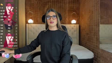 VittaaaPlease help me with your thumbs up its important  online show from 01.08.25