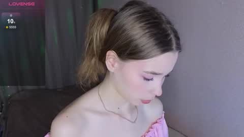 Snapshot of vitterrick chatting on 11.08.25 vitterrick online show from 11.08.25