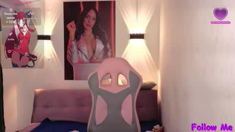 VITTORIA  online show from 10.19.25