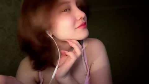 Snapshot of vivatrude chatting on 05.08.26 Sonya online show from 05.08.26