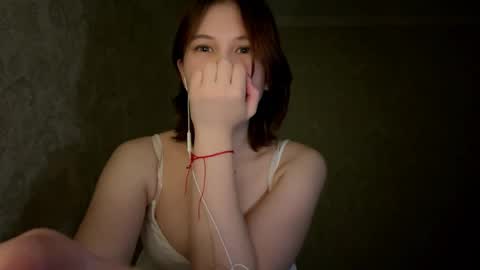 Snapshot of vivatrude chatting on 05.16.26 Sonya online show from 05.16.26