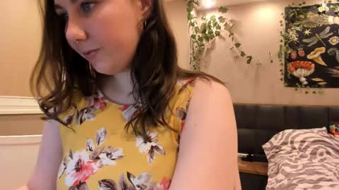 Viv online show from 11.07.25