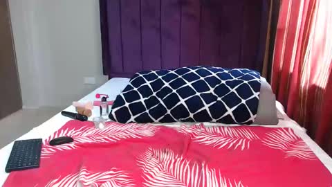 vivi_reeves online show from 03.05.26