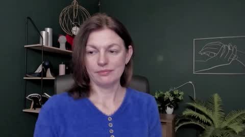 Vivian online show from 01.12.26