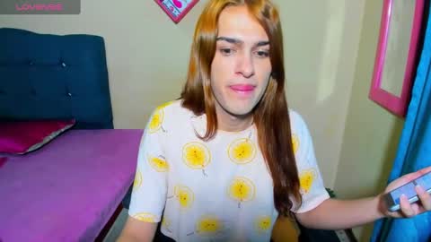 Snapshot of vivianalatin chatting on 09.22.25 instagram Viviana73215 online show from 09.22.25