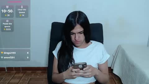 instagram Viviana73215 online show from 05.19.26