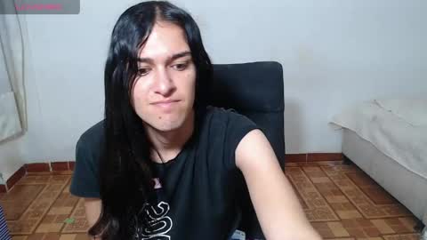 instagram Viviana73215 online show from 05.28.26