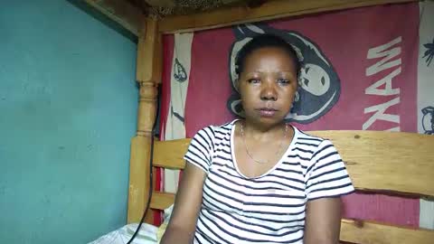 Snapshot of viviane0812 chatting on 02.27.25 viviane0812 online show from 02.27.25