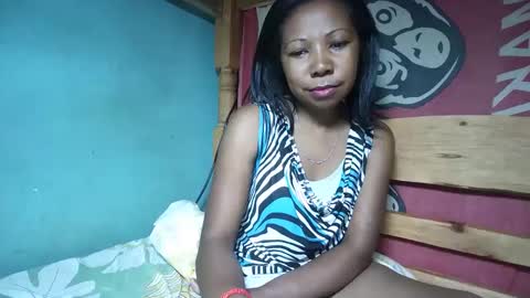 Snapshot of viviane0812 chatting on 03.12.25 viviane0812 online show from 03.12.25