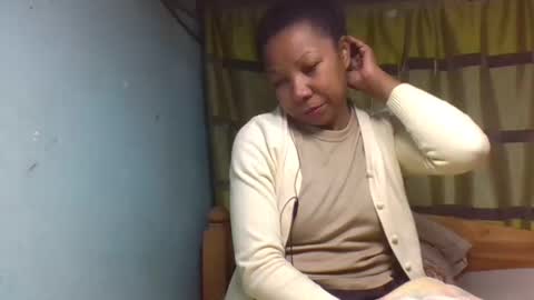 Snapshot of viviane0812 chatting on 09.08.25 viviane0812 online show from 09.08.25