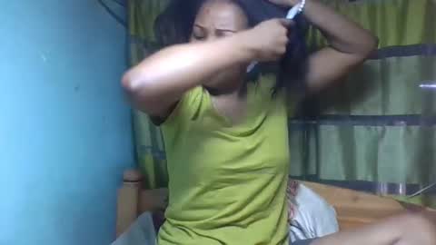 Snapshot of viviane0812 chatting on 12.05.25 viviane0812 online show from 12.05.25