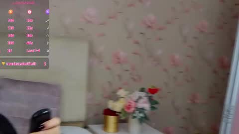 Vivian online show from 11.07.25