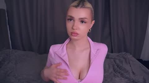 Nelly and Mari online show from 06.21.26