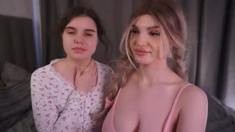 Nelly and Mari online show from 07.08.26