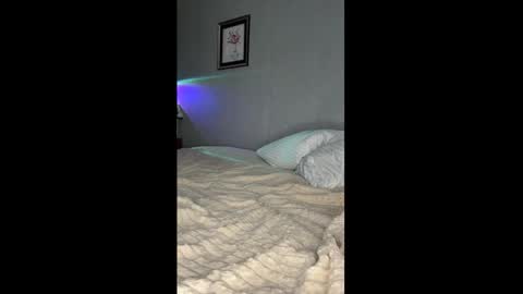 Snapshot of vivien__wet chatting on 03.01.26 Vivien online show from 03.01.26