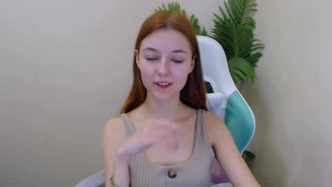 Vivien online show from 01.09.25