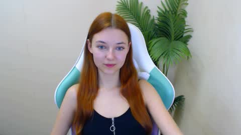 Vivien online show from 01.11.25