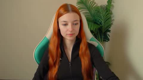 Snapshot of vivien_leight chatting on 02.02.26 Vivien online show from 02.02.26