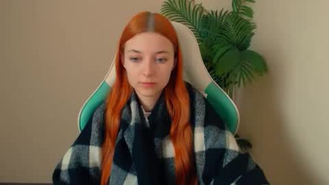 Snapshot of vivien_leight chatting on 02.04.26 Vivien online show from 02.04.26