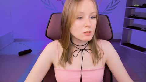 Vivien online show from 01.18.25