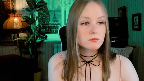 Vivien online show from 01.26.25