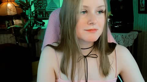 Vivien online show from 01.26.25