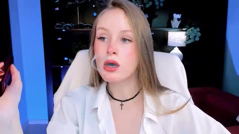 Vivien online show from 01.13.26