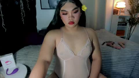 vivienne_monroe online show from 07.28.26