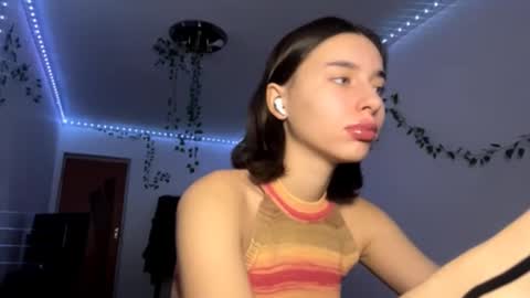 Vivi online show from 11.30.25