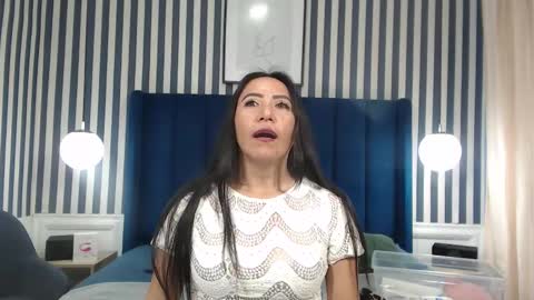 Vivian  online show from 10.18.25